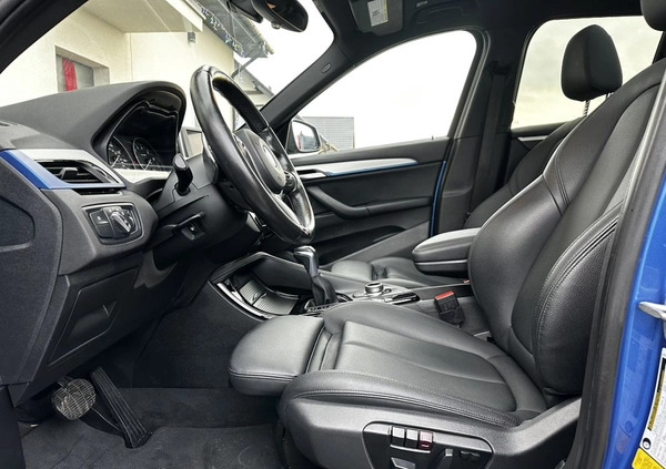 BMW X1 cena 89900 przebieg: 130000, rok produkcji 2016 z Sianów małe 191
